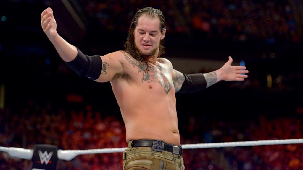 Resultados WWE Money in the Bank 2017 – Corbin y Carmella ganan maletines; Mahal defiende ante Orton