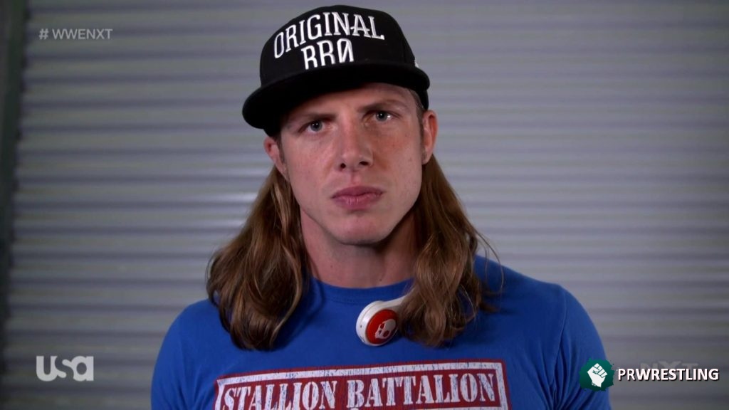 Presentan demanda millonaria contra Riddle, WWE y otros