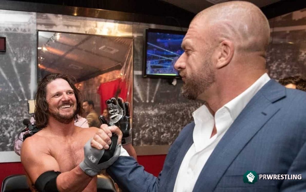 Triple H explica por qué rechazó luchar con AJ Styles Triple H Styles