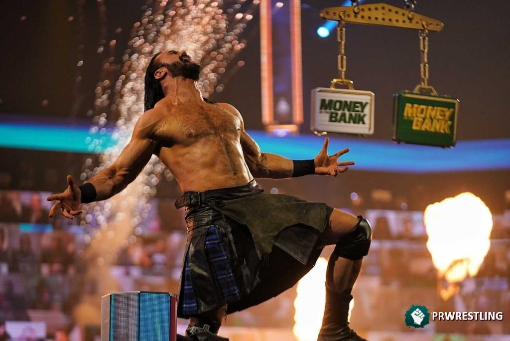 Raw: McIntyre gana puesto en MITB; Nikki Cross tiene nuevo nombre