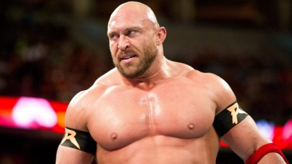 Ryback dice WWE aún intenta de cortar sus ingresos de las redes sociales Ryback