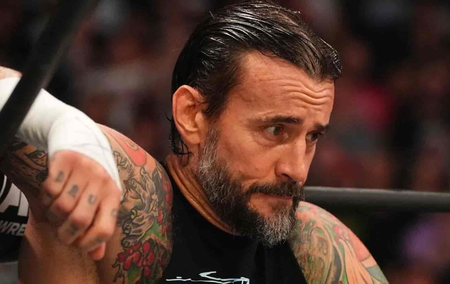 CM Punk podría perder en su primera lucha tras regreso a la WWE, opina experto CM Punk