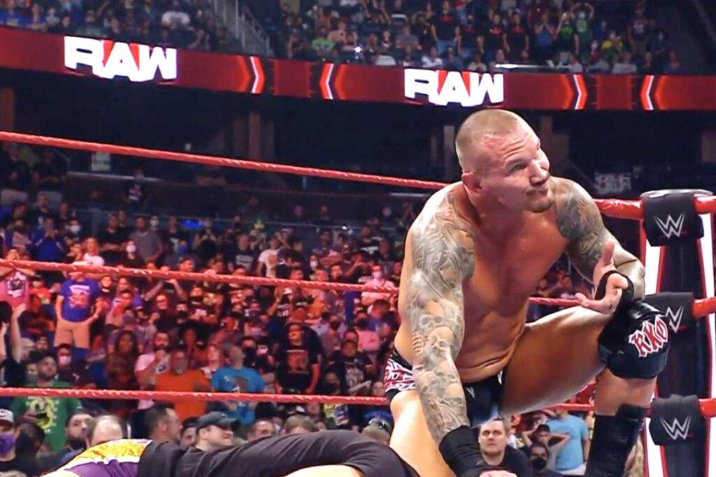Superestrella de WWE quiere que prohíban el RKO de Randy Orton tras suceso en Smackdown Randy Orton