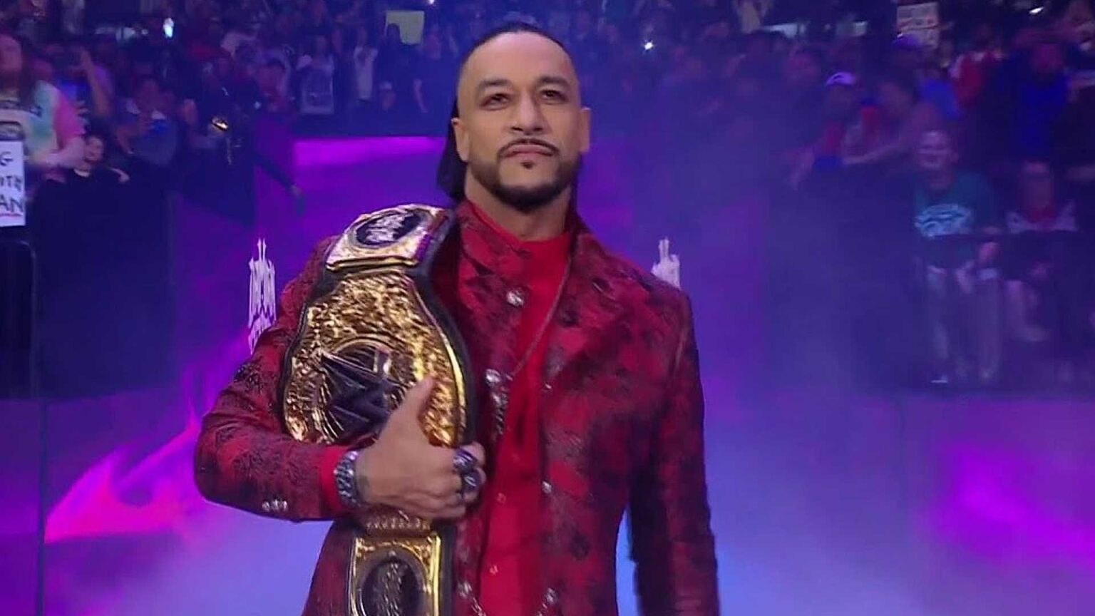 Damian Priest defendió su campeonato Mundial luego de terminada la transmisión de WWE SmackDown 7/12 Damian Priest