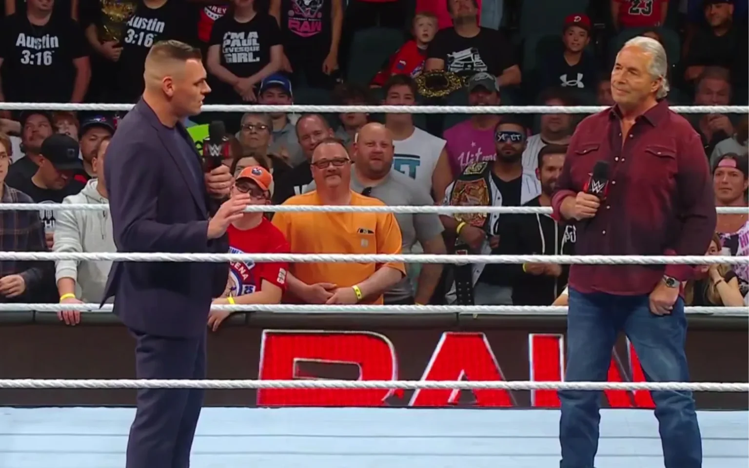 Bret Hart se enfrenta a Gunther en RAW antes de que estrella de 40 años aparezca para eliminar al Campeón Mundial de Peso Pesado Bret Hart