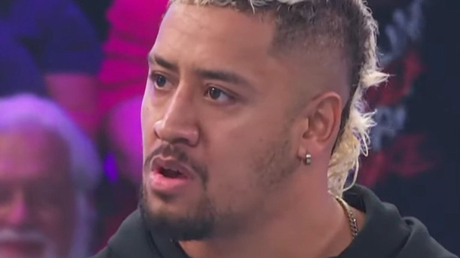 Superestrella de la WWE de 279 libras debería reemplazar a Solo Sikoa como el “Jefe Tribal”, dice veterano Solo Sikoa