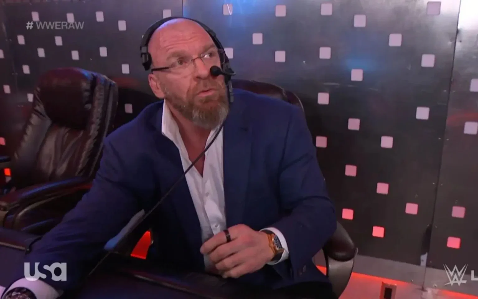 WWE cancela show de repente sin explicación Triple H