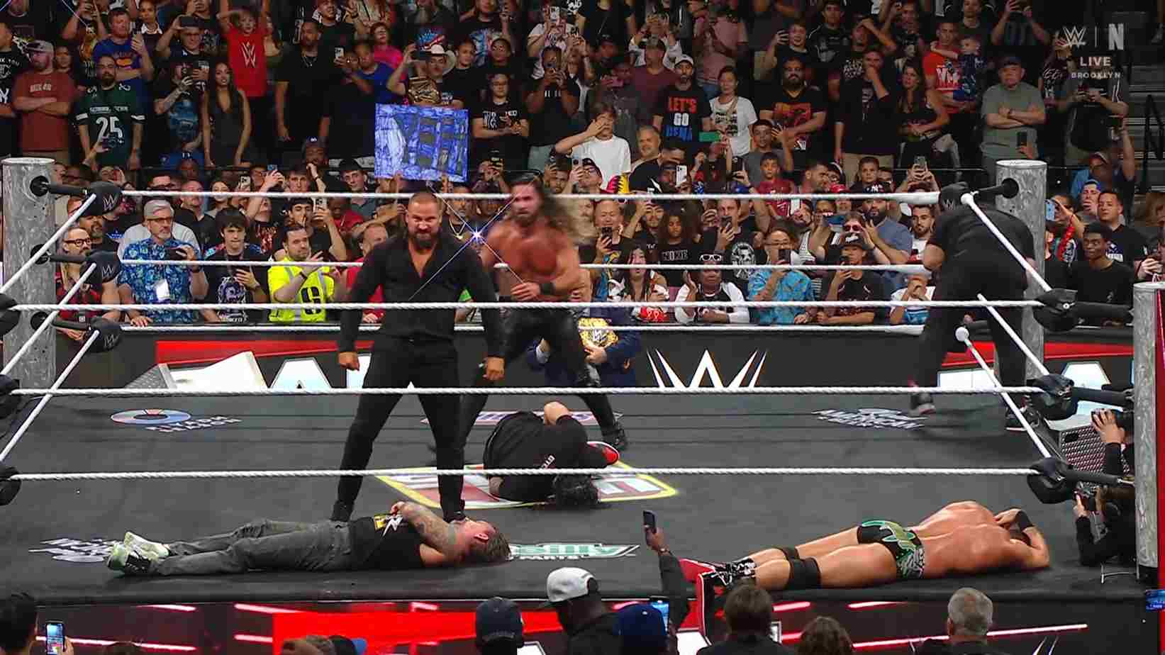 WWE Raw