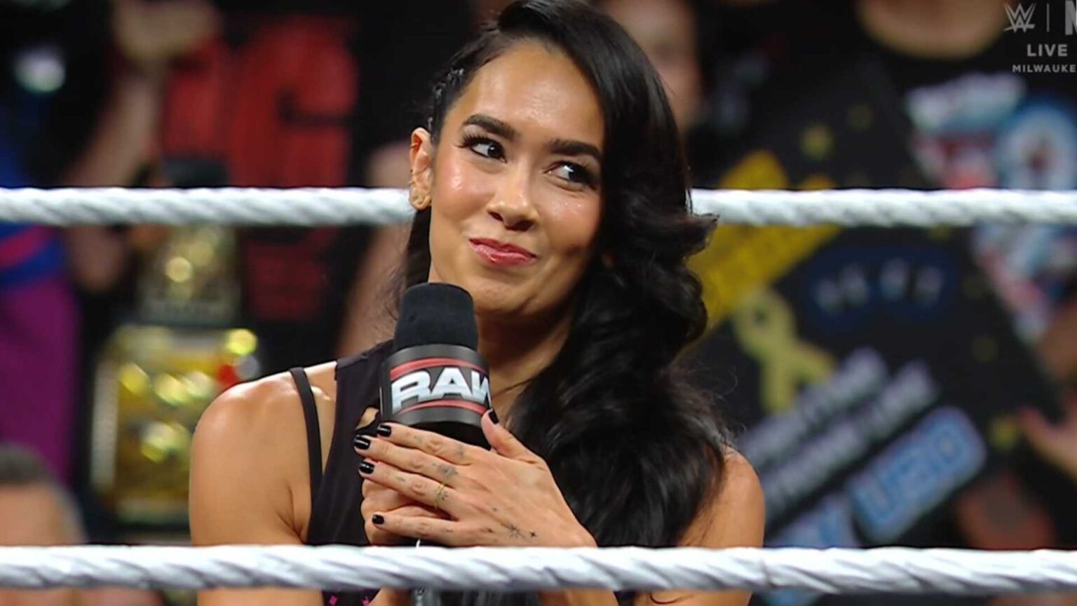 Resultados WWE Raw 9/8 – AJ Lee regresa para lanzar un reto WWE Raw