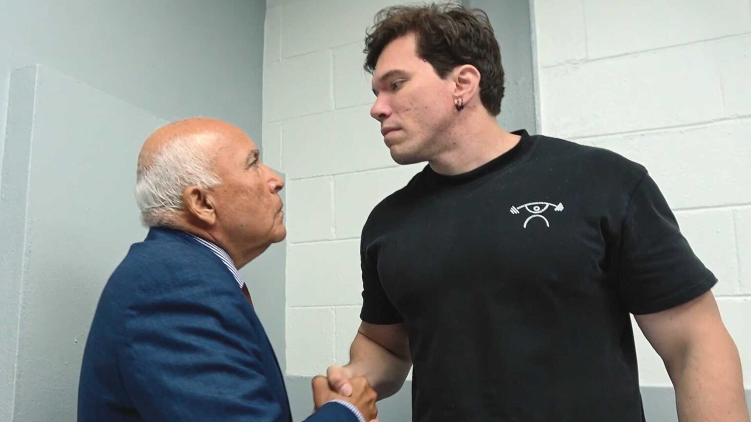 Dejan 2 campeonatos vacantes en IWA Puerto Rico; anuncian torneo IWA Hawkins