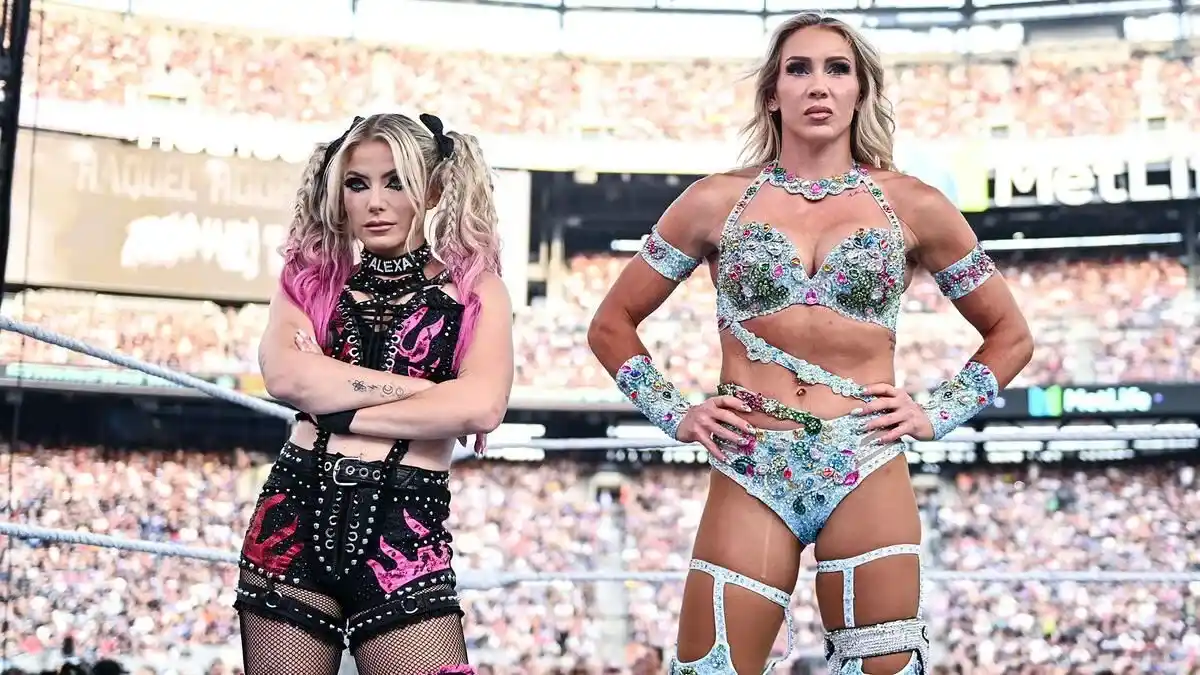 Alexa y Charlotte