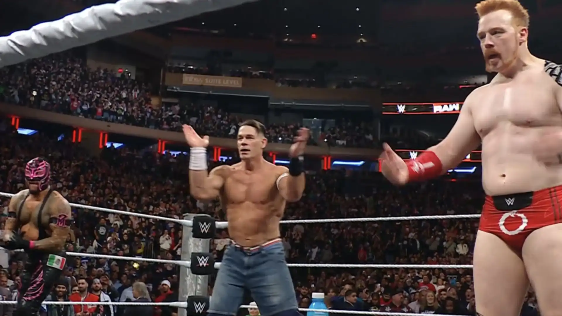 Resultados WWE Raw 11/17: John Cena en acción, cambio de campeonato, regresan Roman Reigns y Brock Lesnar