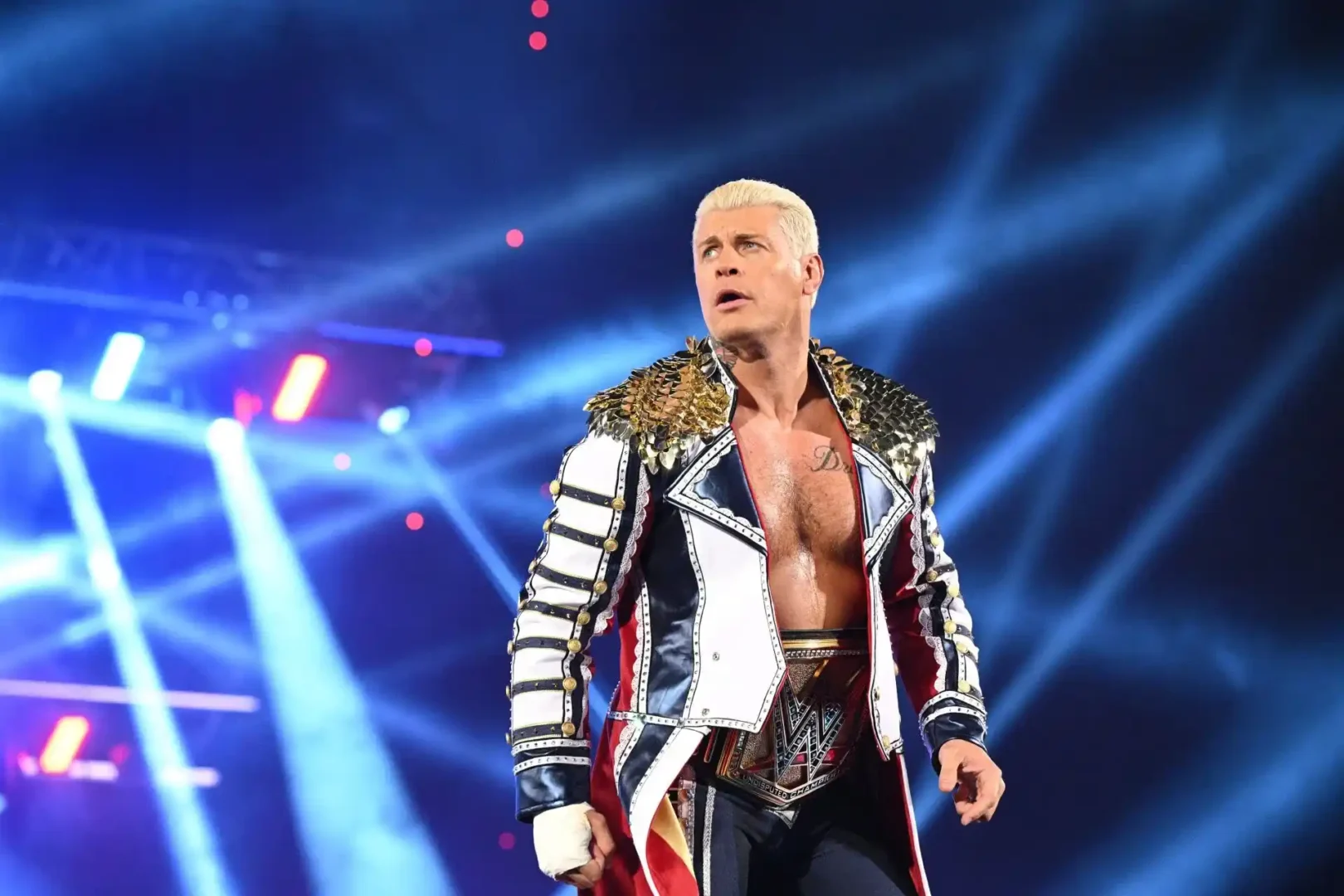 4 superestrellas de la WWE que podrían convertirse en el próximo rival de Cody Rhodes en SmackDown Cody Rhodes