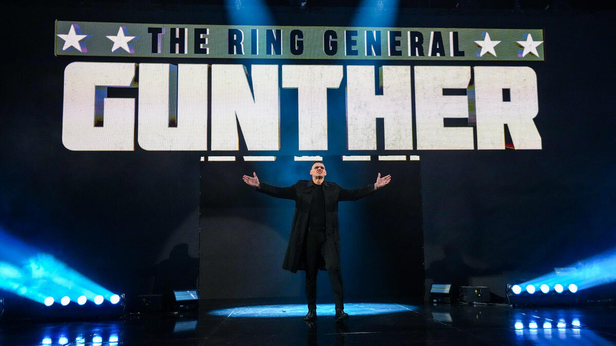 Gunther “odiaba” a John Cena cuando veía la WWE como fan Gunther