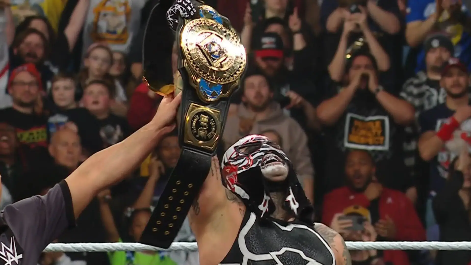 Resultados WWE Raw 3/2 Penta Raw