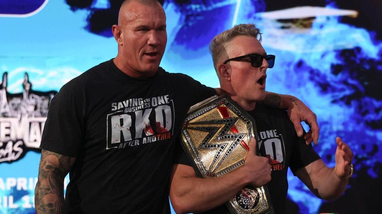 “No funciona”: Bully Ray explica por qué la historia de Pat McAfee en la WWE se queda corta.