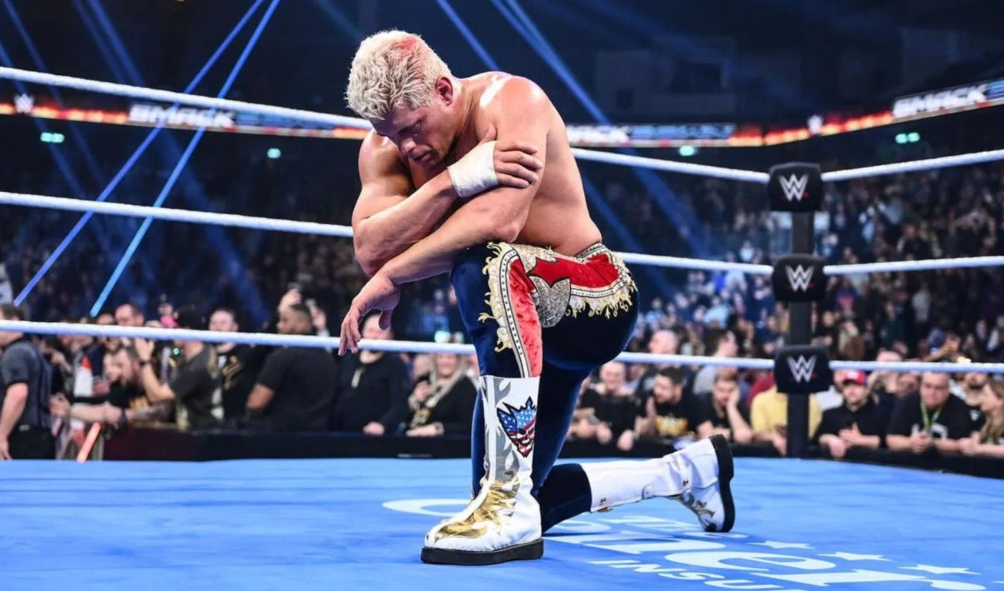 Razón tras bastidores sobre por qué Cody Rhodes perdió el título indiscutible en WWE Night of Champions 2026 Cody Rhodes