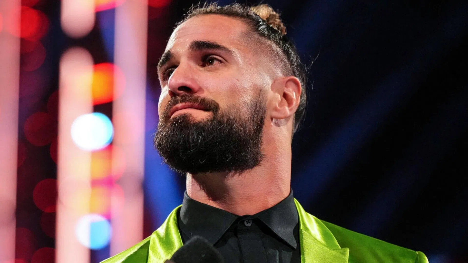 Seth Rollins admite que WrestleMania fue complicado y habla de su lesión Rollins