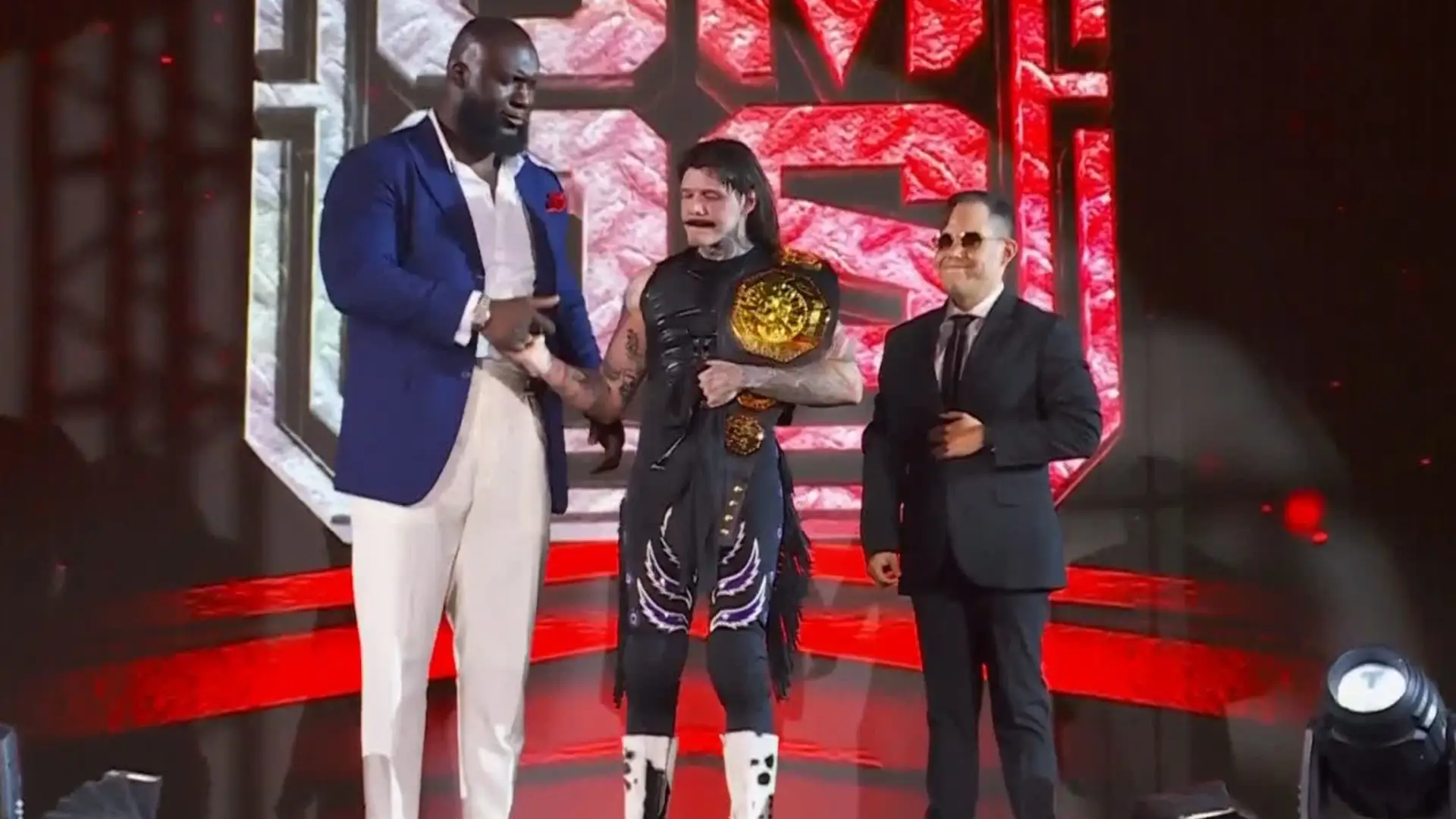 Resultados AAA Verano de Escandalo 7/25 – Dominik Mysterio traiciona al Grande Americano Dominik Triple A