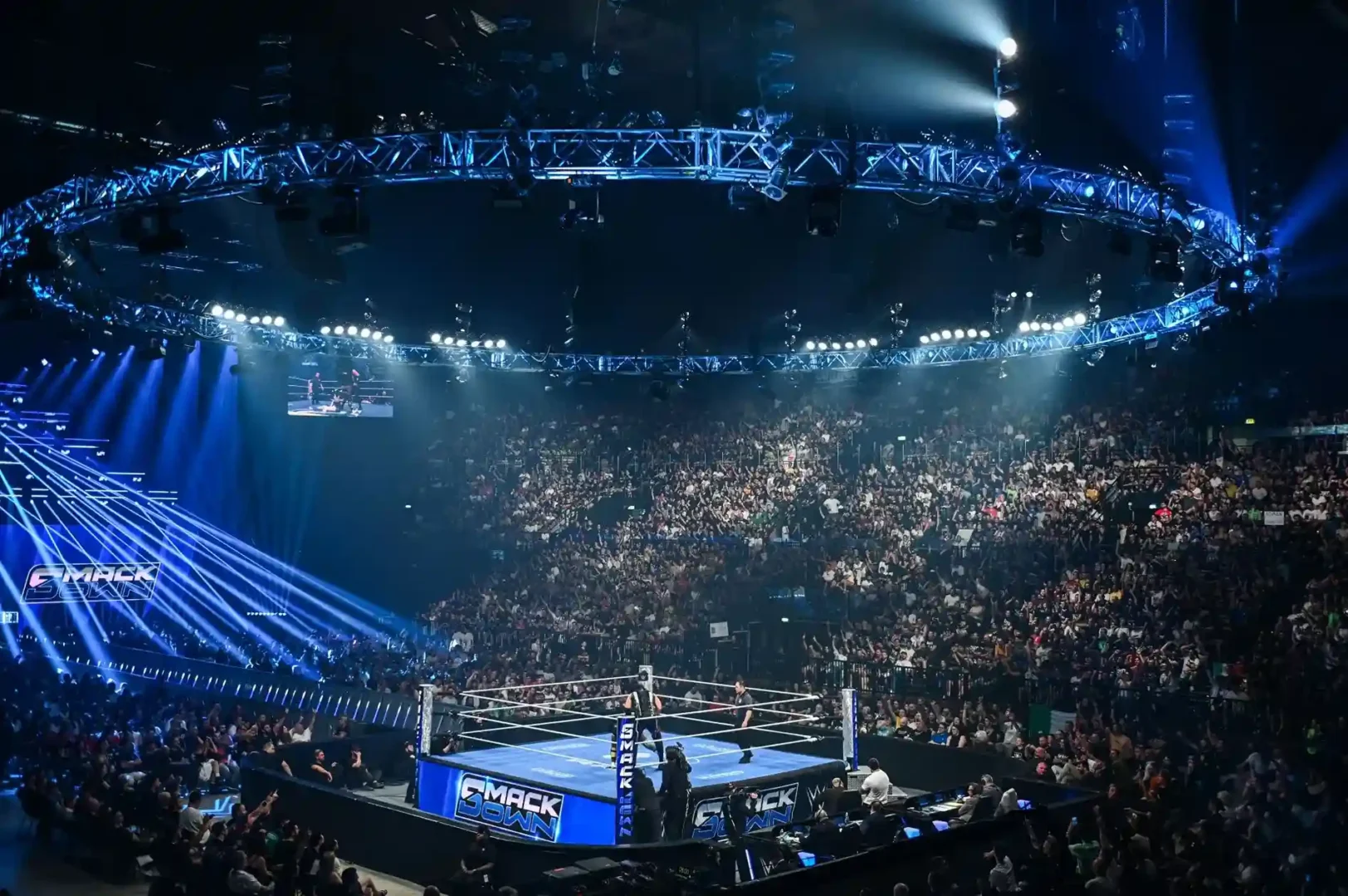 Superestrella de la WWE anuncia un nuevo programa antes de SmackDown WWE Smackdown