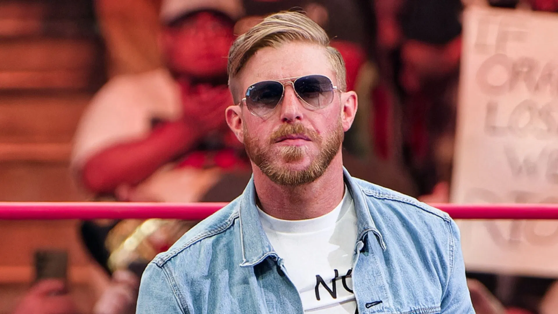 Orange Cassidy admite que no le gustó la decisión de AEW de fusionar dos campeonatos importantes Orange Cassidy