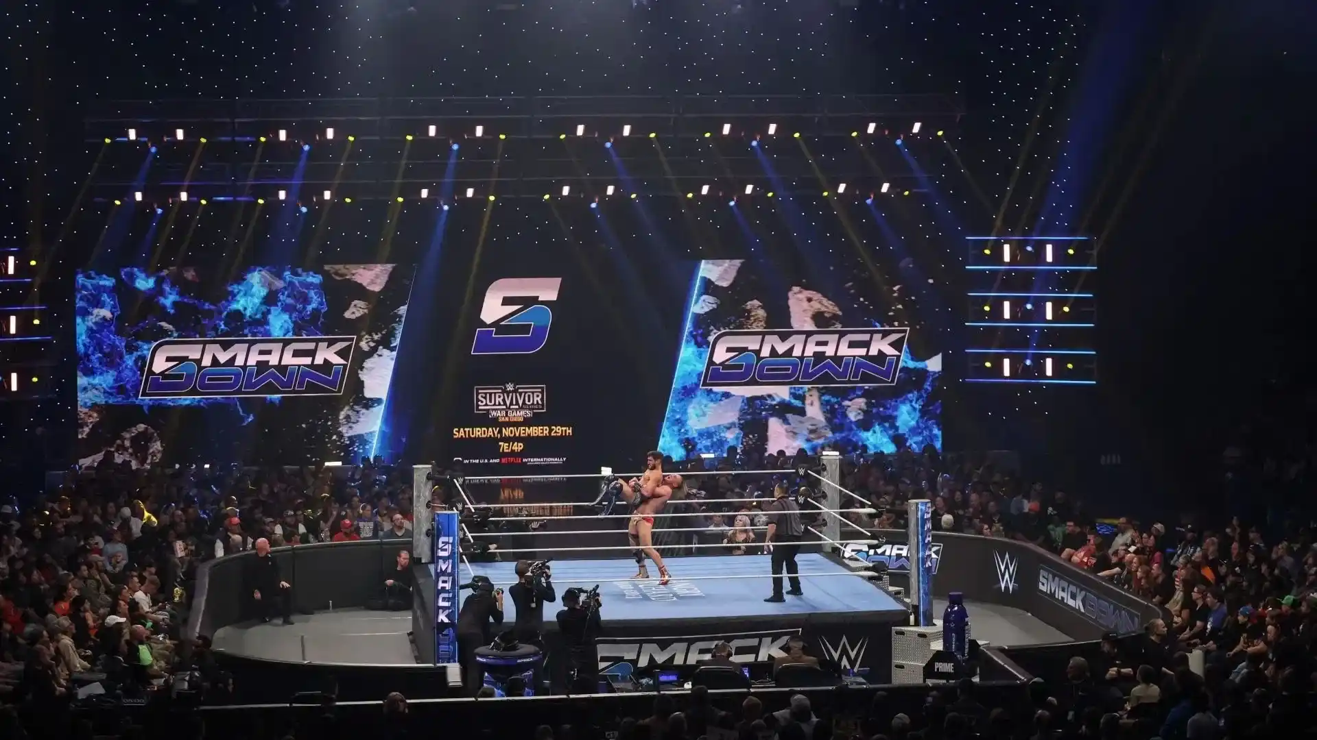 Estrella retirada de la WWE dice que podría volver a luchar bajo una condición WWE en vivo