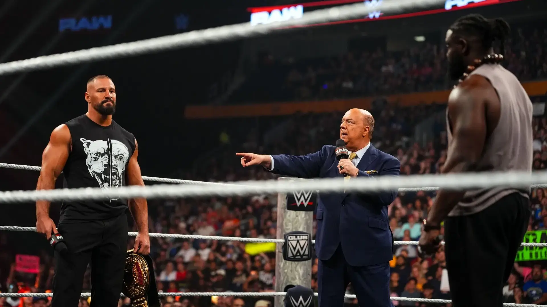 Paul Heyman podría traicionar en Sunday Night’s Main Event Heyman y Breakker