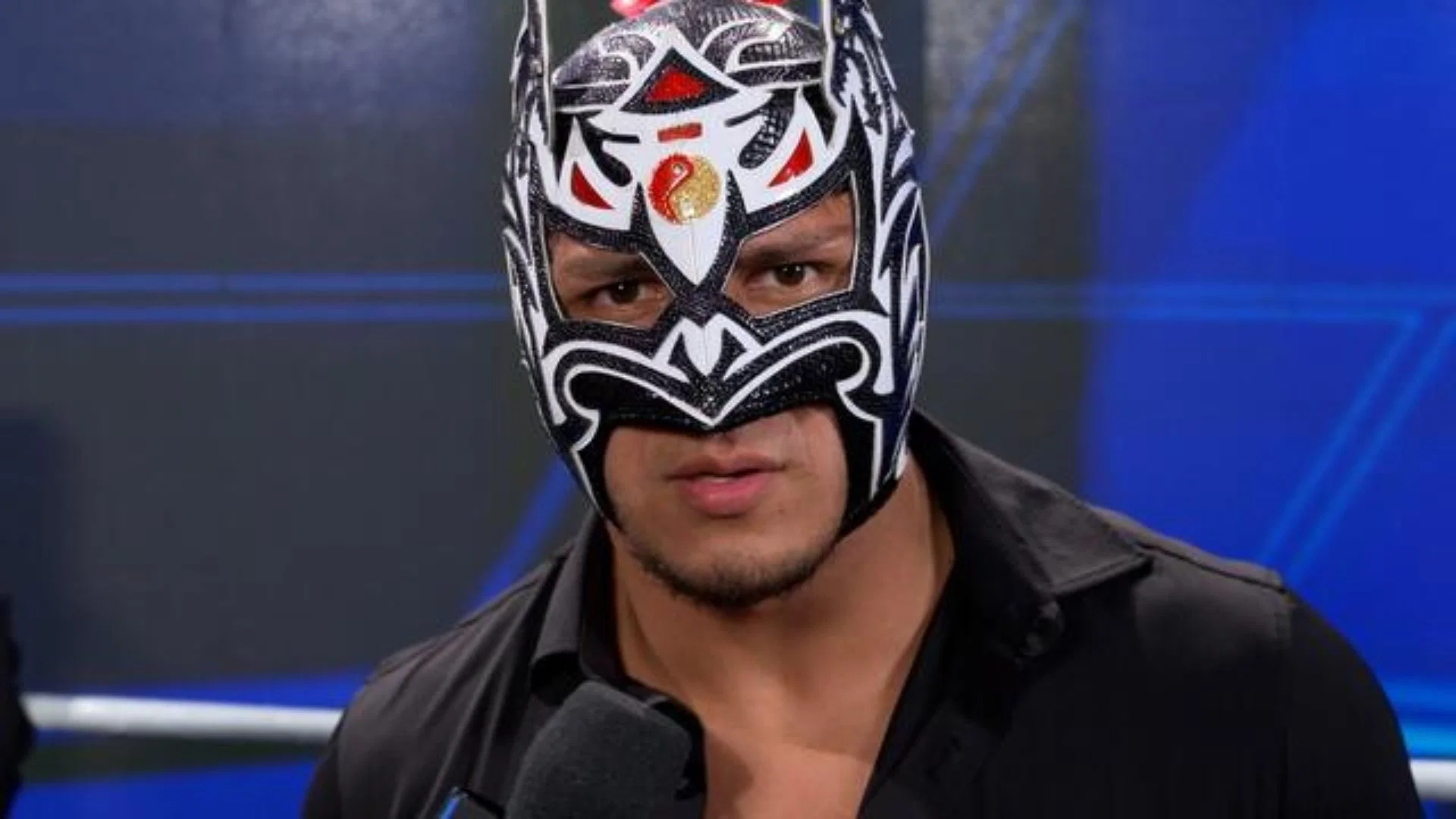 Futuro de Dragon Lee en WWE queda en duda mientras su contrato se acerca al final Dragon Lee