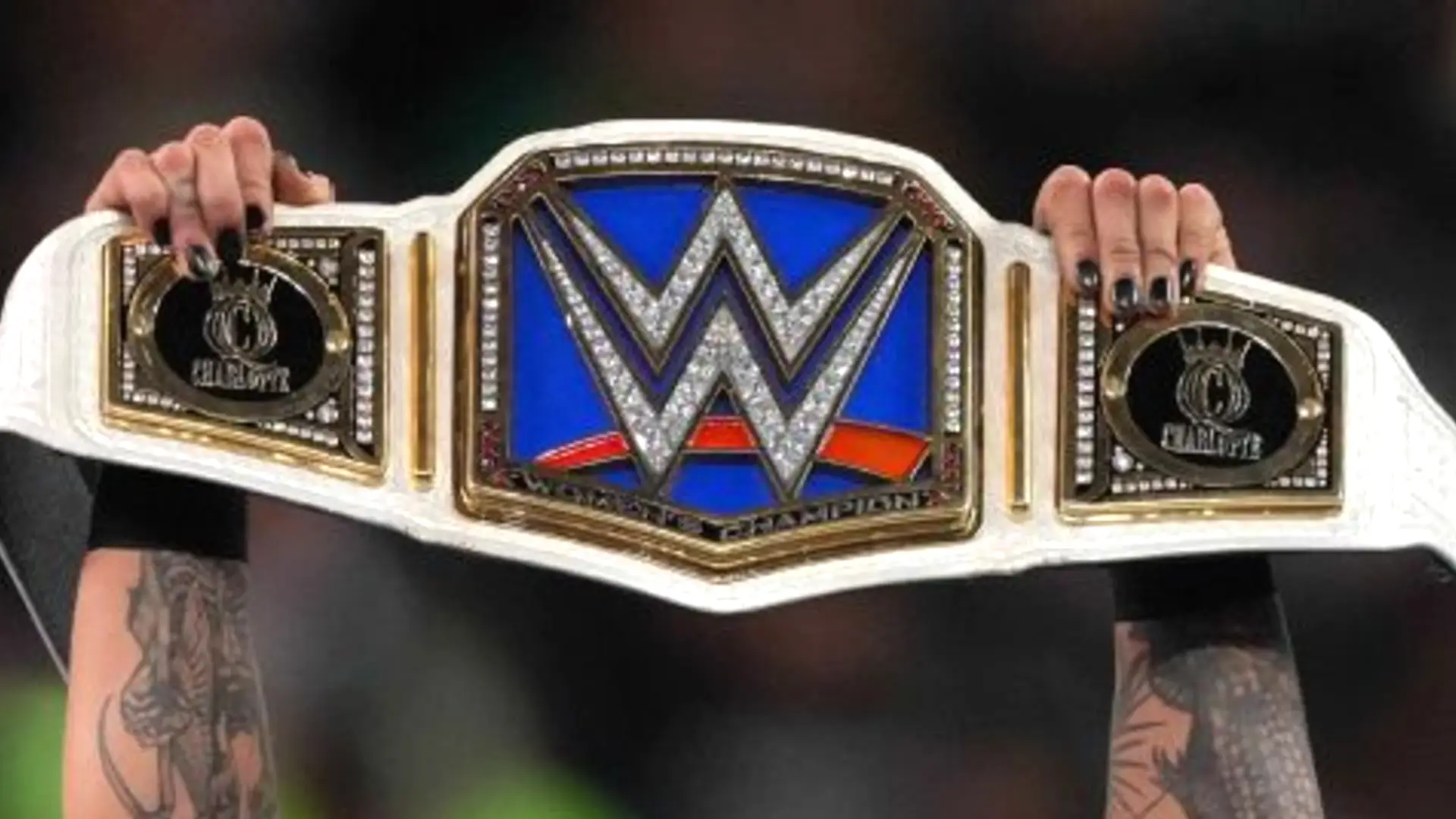 “Estoy retirada”: Ex campeona femenina de la WWE anuncia el fin de su carrera Campeoato Femenino WWE