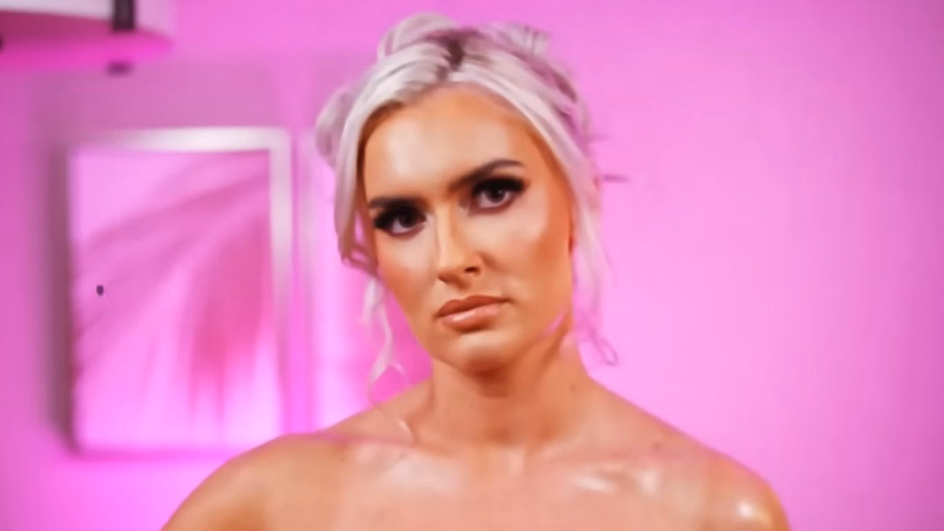 Blake Monroe admite que llegó a dudar de sí misma mientras WWE retrasaba su debut en SmackDown Blake Monroe