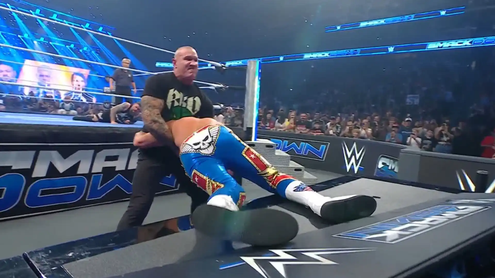 Resultados WWE Smackdown 10/2 – Randy Orton la cuesta puesto de MITB a Cody Rhodes Orton y Cody