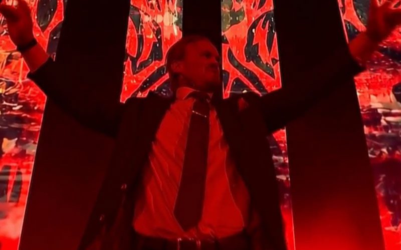 Ilja Dragunov llega a AEW con aparición sorpresa en WrestleDream Ilja
