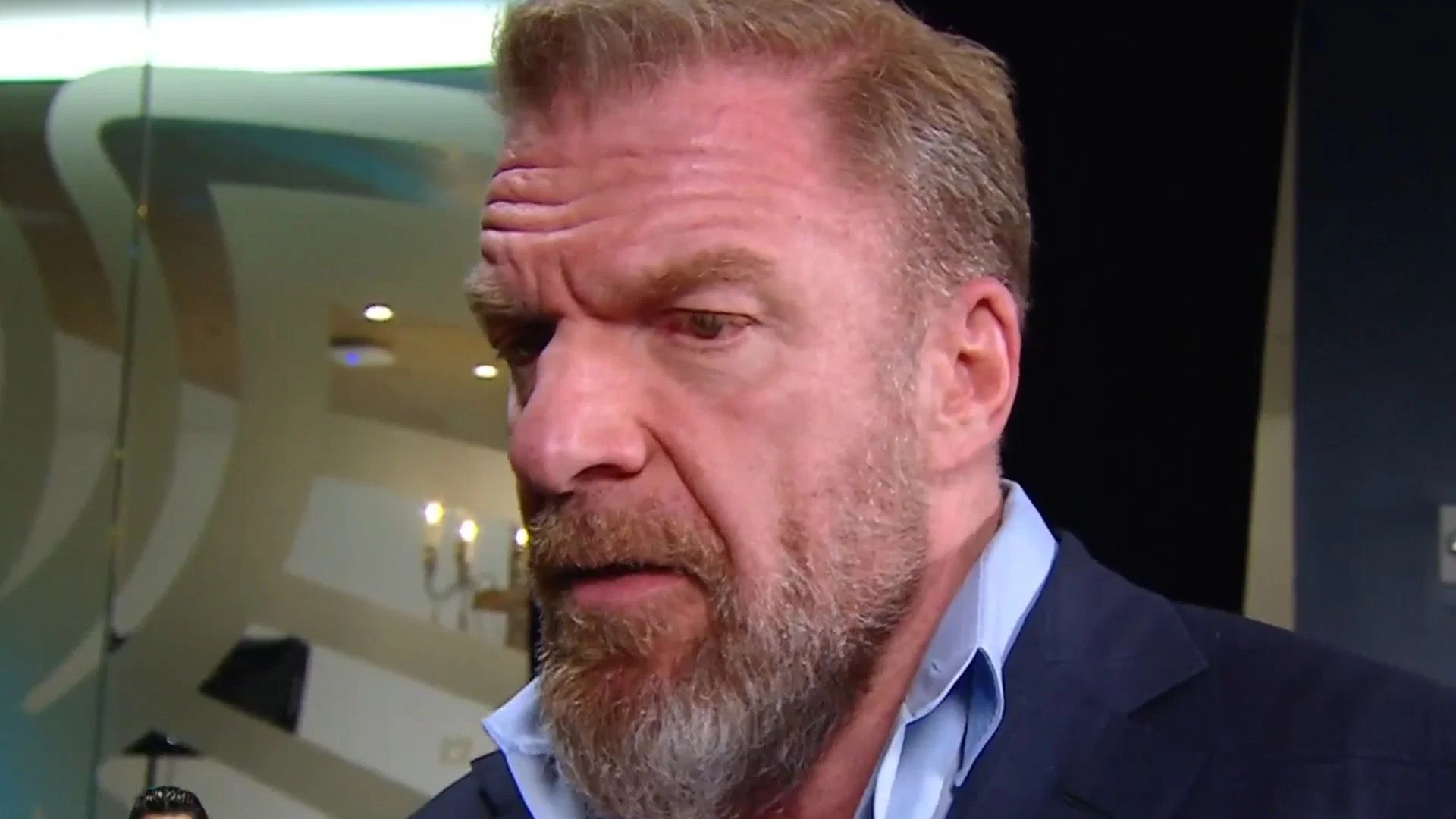 “Por favor, no me despidan”: Estrella de WWE reacciona luego de romper una regla Triple H