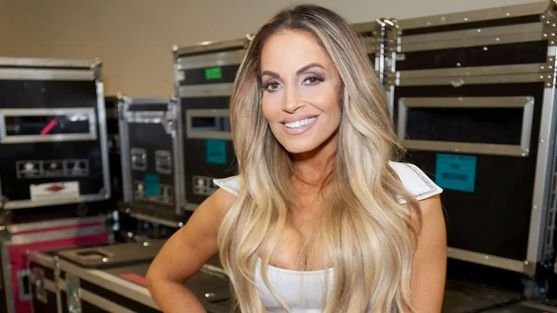 Trish Stratus reacciona a polémico momento de WWE recreado por Mercedes Moné Trish Stratus